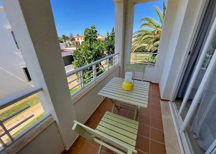 Macarella -apartamento Con Piscina Junto La Playa Apartmán *